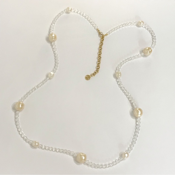VTG Givenchy 43" Greek Key Large Faux Pearl Crystal Gold Tone Chunky Necklace - Picture 6 of 15